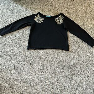 Small cropped black sweatshirt 🖤